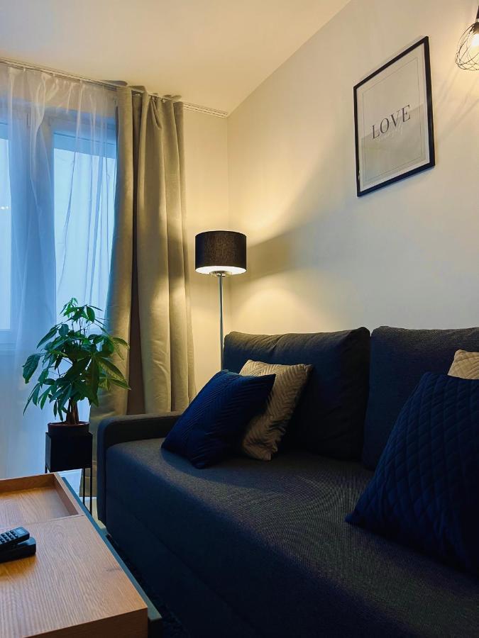 Warsaw Inside Solec With Private Parking Apartman Kültér fotó